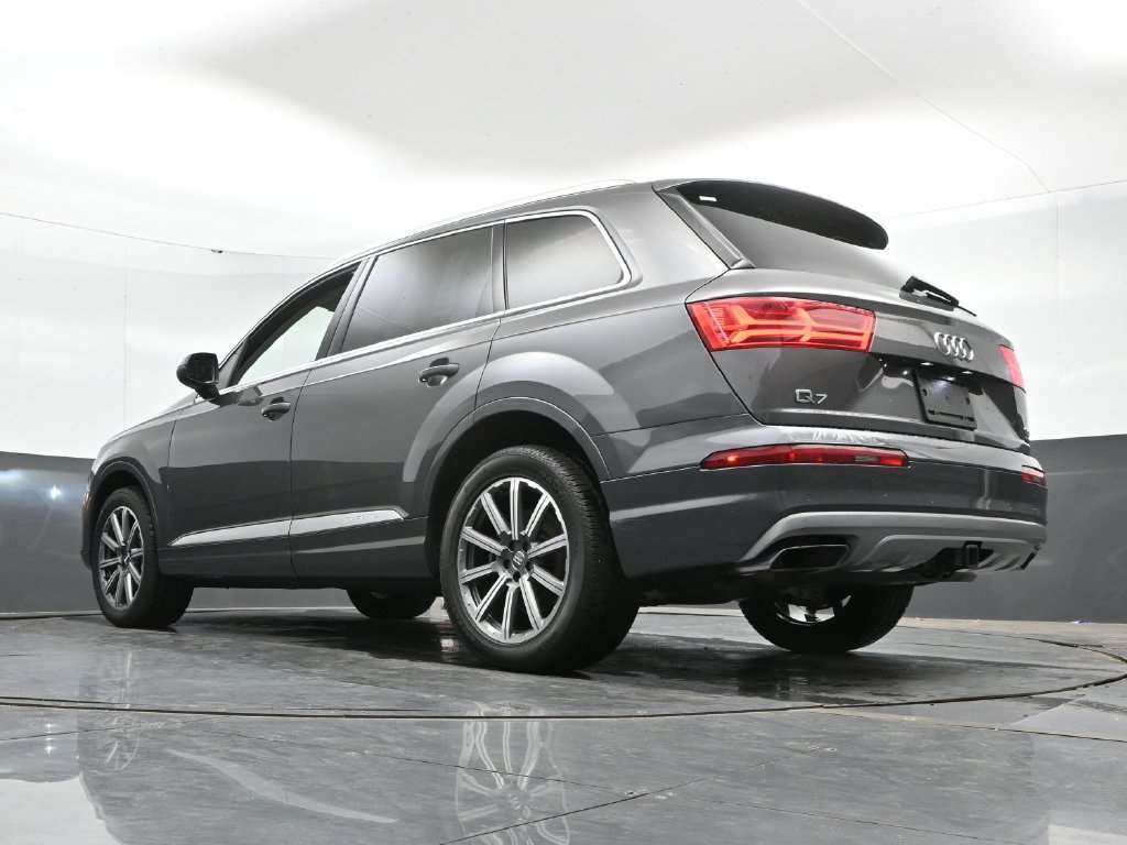 Used 2018 Audi Q7 3.0T Prestige AWD/4WD image 48