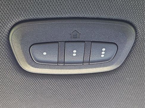 New 2025 Jeep Wagoneer L 4WD w/ Convenience Group I image 22