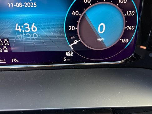 New 2026 Volkswagen Atlas SE image 16