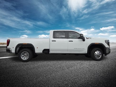 New 2026 GMC Sierra 3500 Pro w/ 1SA Pro Safety Plus Package AWD/4WD image 22