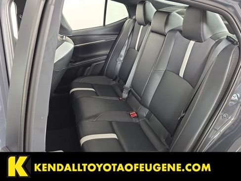 Used 2025 Toyota Camry SE FWD image 24