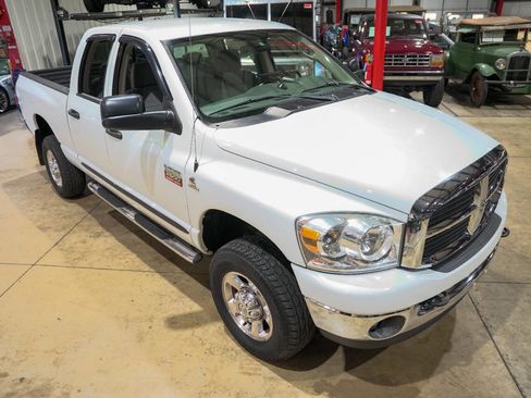 Used 2007 Dodge Ram 2500 Truck SLT w/ Quad Cab Big Horn Value Group image 14