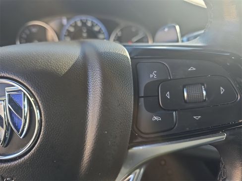 Used 2024 Buick Enclave Avenir w/ Trailering Package, 5000 lbs. image 19