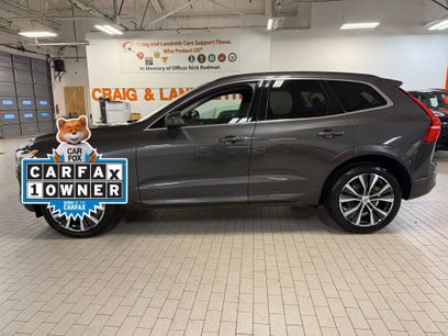 Used 2022 Volvo XC60 B5 Momentum w/ Climate Package
