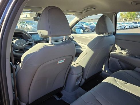 Certified 2025 Hyundai Elantra Sport image 13