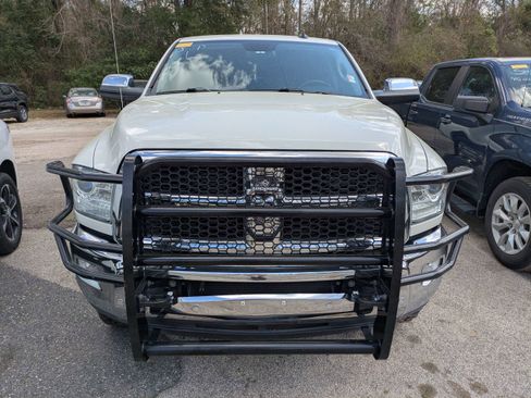 Used 2017 RAM 2500 Laramie w/ Convenience Group image 2