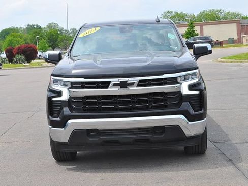 Used 2024 Chevrolet Silverado 1500 LT AWD/4WD image 8