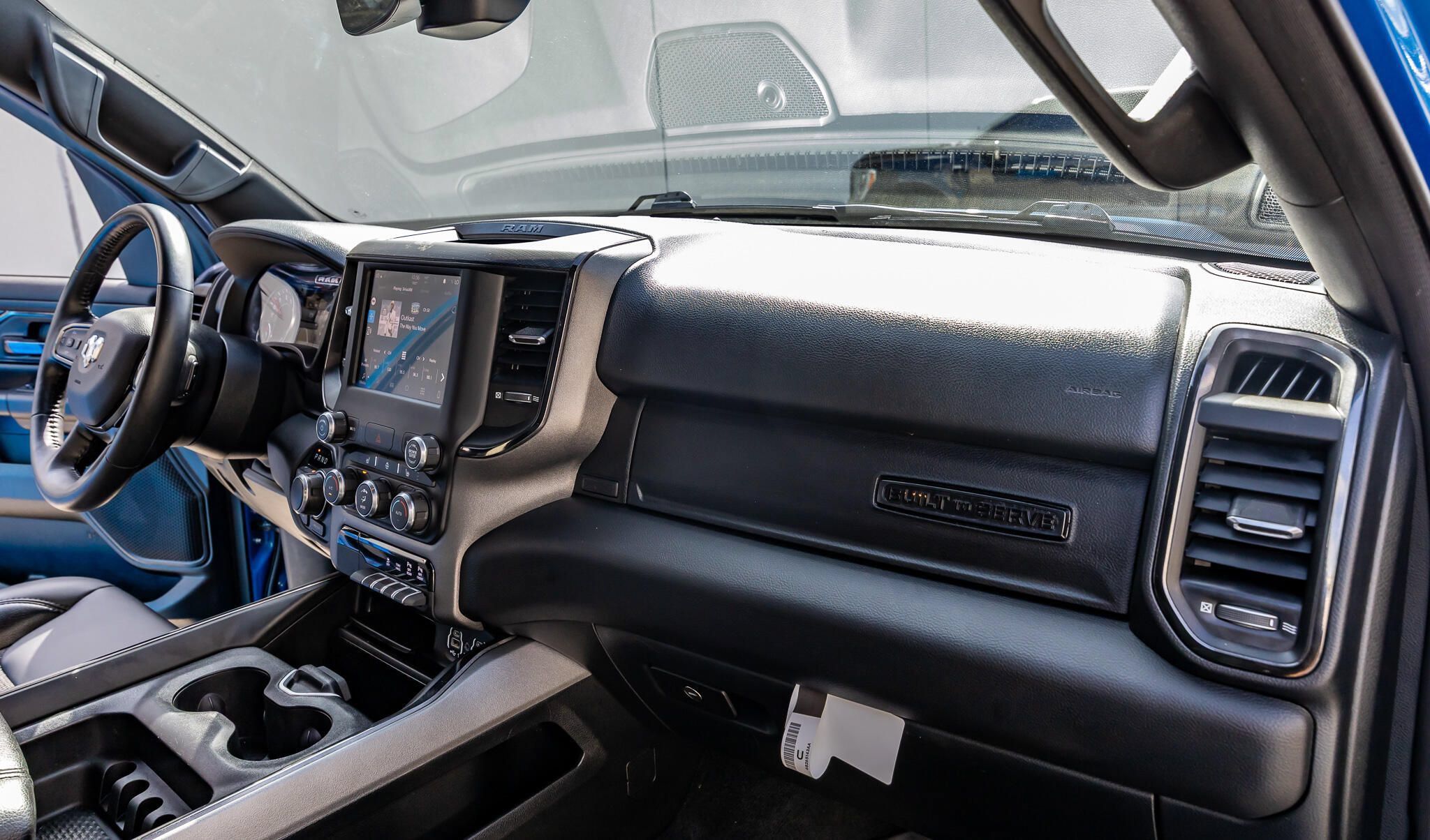 Used 2023 RAM 1500 Big Horn AWD/4WD image 18