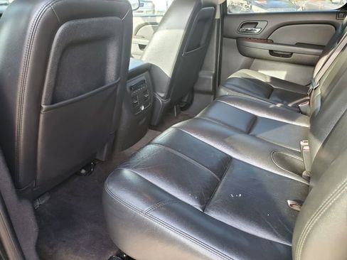 Used 2013 Chevrolet Avalanche LT w/ All-Star Edition image 20