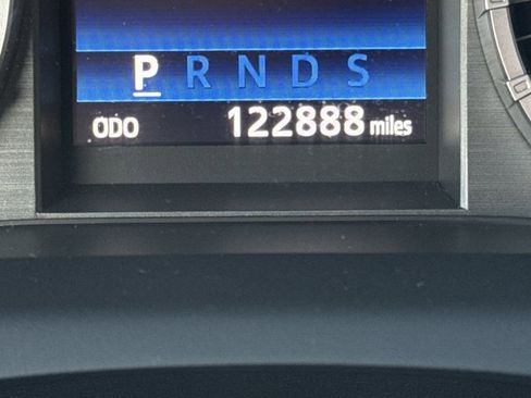 Used 2014 Toyota Tundra SR5 w/ SR5 Upgrade Package image 6