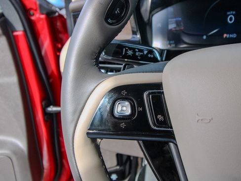 Used 2023 Lincoln Corsair Reserve image 21