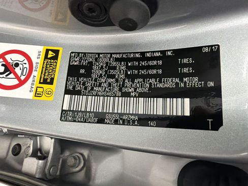 Used 2017 Toyota Highlander XLE AWD/4WD image 28
