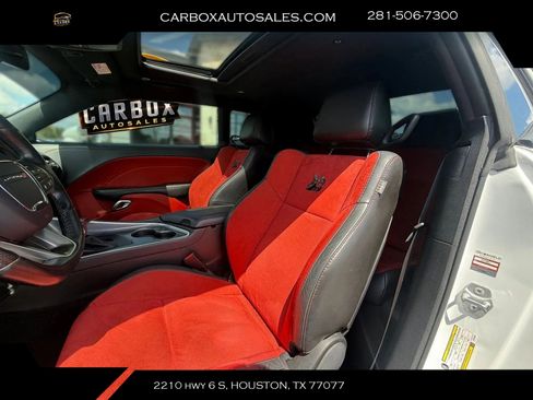 Used 2020 Dodge Challenger R/T Scat Pack RWD image 18
