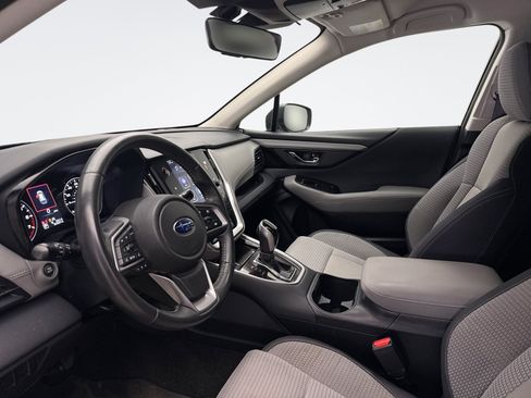 Used 2023 Subaru Outback Premium AWD/4WD image 9