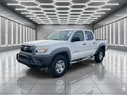 Used 2014 Toyota Tacoma PreRunner w/ Convenience Package