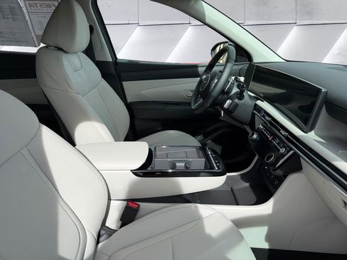 Used 2025 Hyundai Tucson SEL image 13
