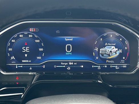 Used 2024 Chevrolet Silverado 2500 High Country w/ High Country Premium Package image 23