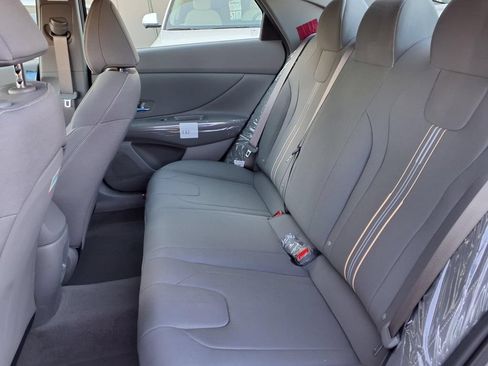Used 2026 Hyundai Elantra Sport FWD image 7