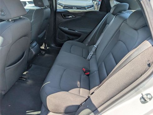 Used 2020 Chevrolet Malibu LS FWD image 14