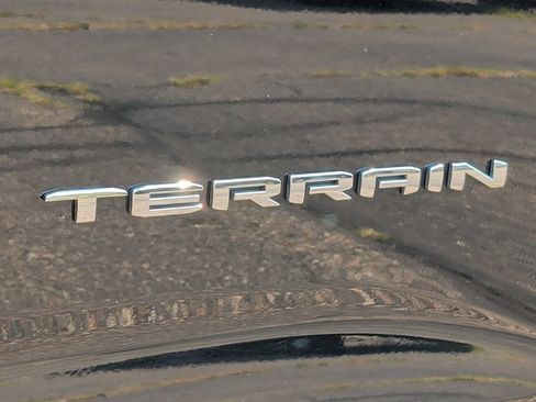 Used 2025 GMC Terrain Elevation AWD/4WD image 41