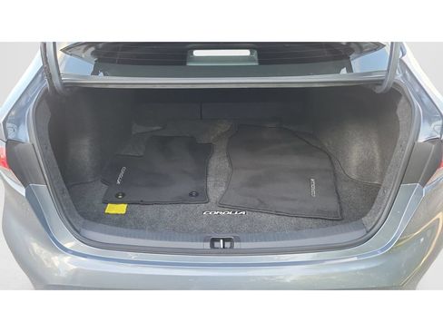 Certified 2025 Toyota Corolla LE FWD image 9
