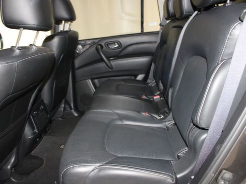 Used 2024 INFINITI QX80 Luxe image 21