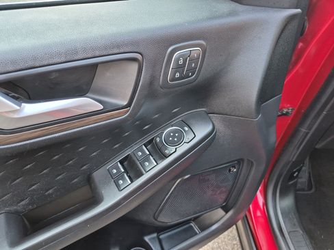 Used 2020 Ford Escape Titanium w/ Titanium Premium Package 2.0 image 10