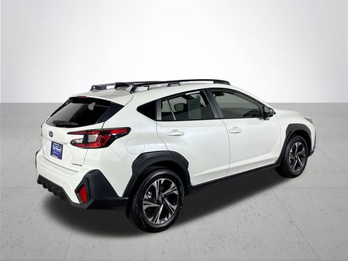 Certified 2025 Subaru Crosstrek 2.0i Premium image 7