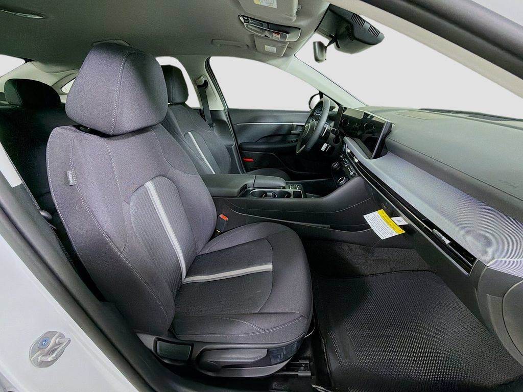 Used 2026 Hyundai Sonata SEL FWD image 28