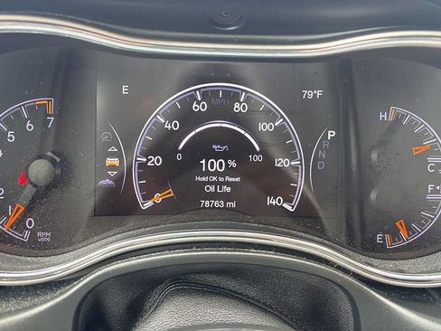 Used 2021 Jeep Grand Cherokee Limited AWD/4WD image 16