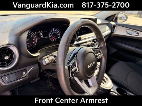Certified 2023 Kia Forte LXS image 15