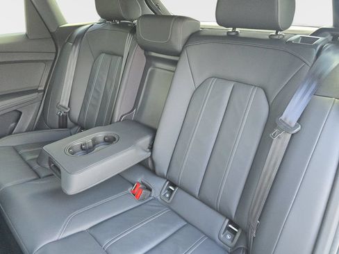 Used 2023 Audi Q4 e-tron Premium Plus w/ Premium Plus RWD image 17