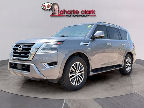 Used 2022 Nissan Armada SL RWD image 1