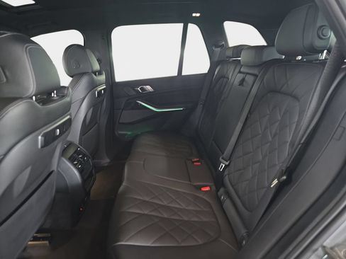 Used 2024 BMW X5 sDrive40i w/ M Sport Package RWD image 14