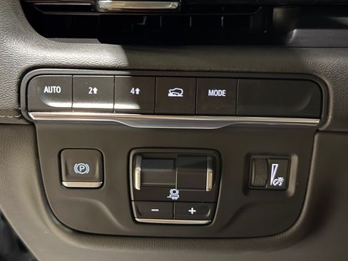 Used 2023 Cadillac Escalade Sport AWD/4WD image 36
