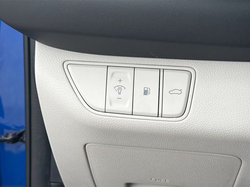 Used 2023 Genesis G70 2.0T image 33