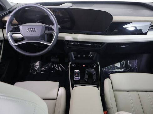 Used 2025 Audi Q6 e-tron Premium Plus image 27