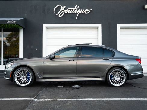 Used 2018 BMW ALPINA B7 xDrive w/ Luxury Rear Seating Package AWD/4WD image 10