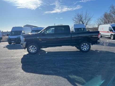 Used 2021 RAM 2500 Big Horn w/ Level 1 Equipment Group image 2