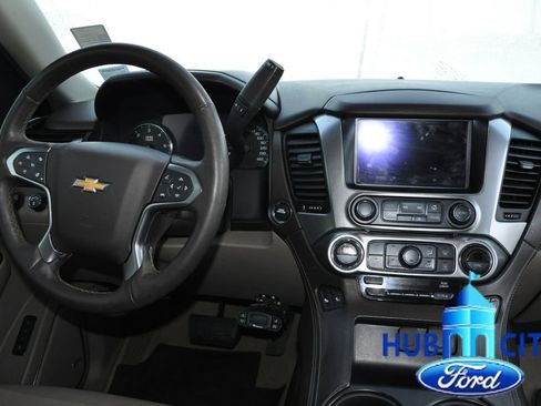 Used 2017 Chevrolet Tahoe LT image 19