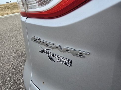 Used 2014 Ford Escape Titanium image 10