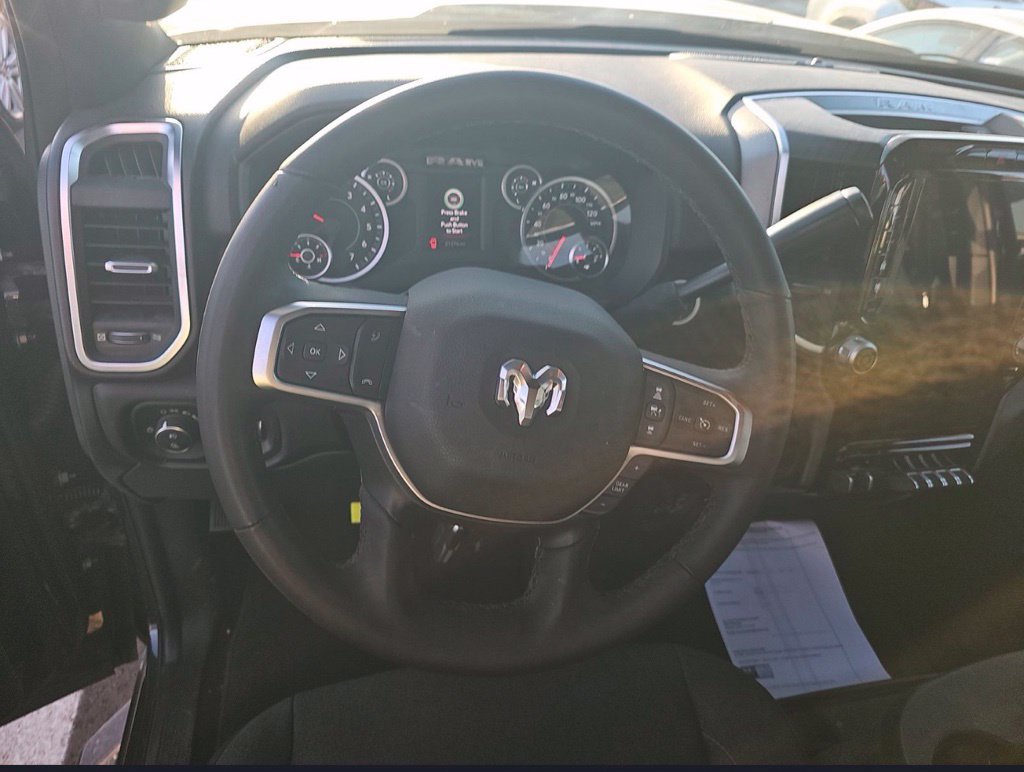 Used 2025 RAM 2500 Big Horn AWD/4WD image 4