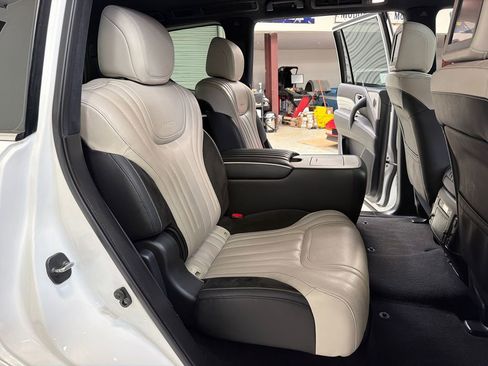 Used 2019 INFINITI QX80 Limited w/ All-Season Package AWD/4WD image 44