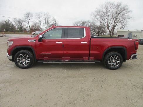 New 2026 GMC Sierra 1500 SLT w/ SLT Premium Plus Package image 9