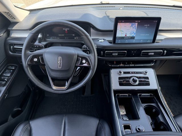 Used 2023 Lincoln Aviator AWD w/ Elements Package image 14