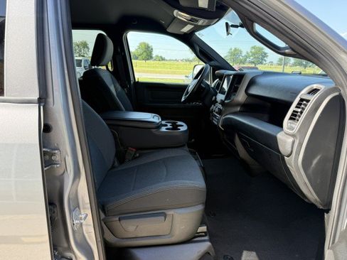 Used 2021 RAM 2500 Tradesman AWD/4WD image 8