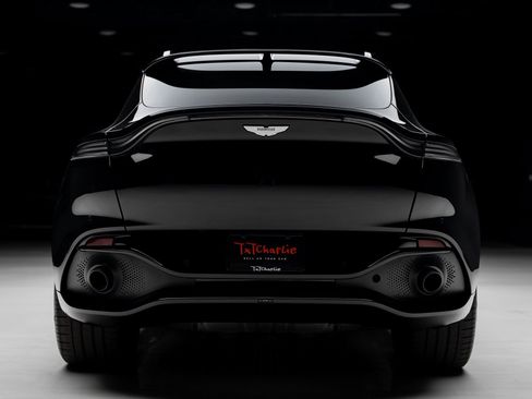 Used 2021 Aston Martin DBX image 27