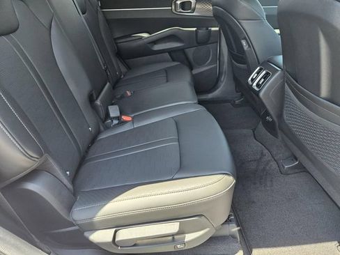 New 2026 Kia Sorento S AWD/4WD image 10