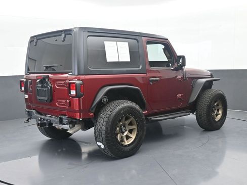 Used 2022 Jeep Wrangler Sport AWD/4WD image 6