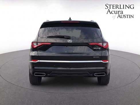 Used 2023 Acura MDX SH-AWD w/ Technology Package image 7